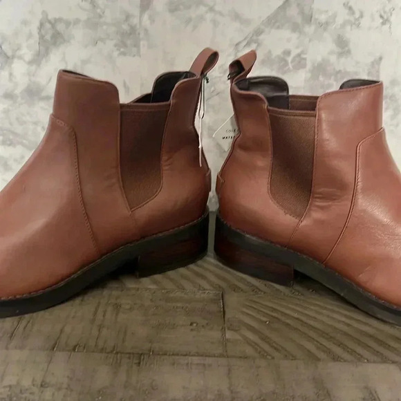 Cole Haan Women’s Grand Series Nora Bootie Leather Waterproof - 7.5 Chestnut - Picture 5 of 14